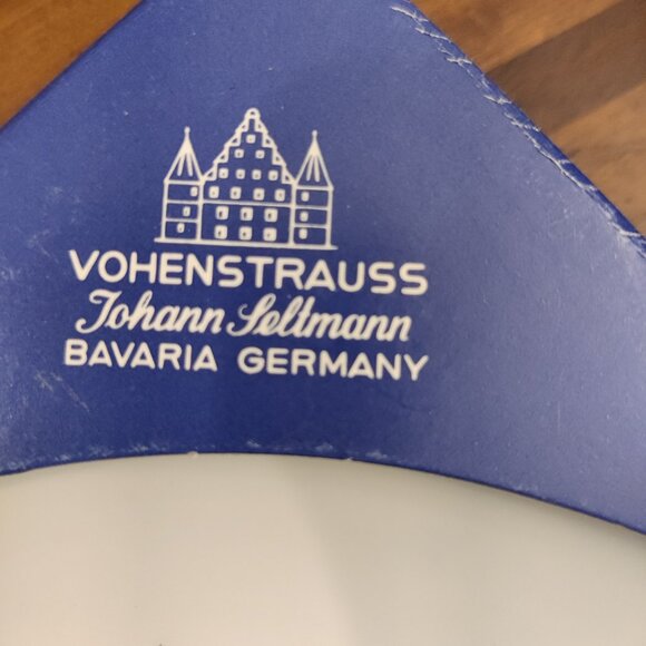 Antique Vohenstrauss Bavaria Johann Seltmann Germany Vintage Plate - Picture 4 of 5